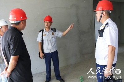 湖北潛江消防部門(mén)集中開(kāi)展在建工地消防安全專項(xiàng)檢查