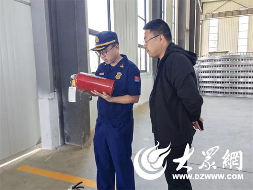 海陽(yáng)市消防救援大隊(duì)開展滅火器消防產(chǎn)品質(zhì)量專項(xiàng)監(jiān)督檢查